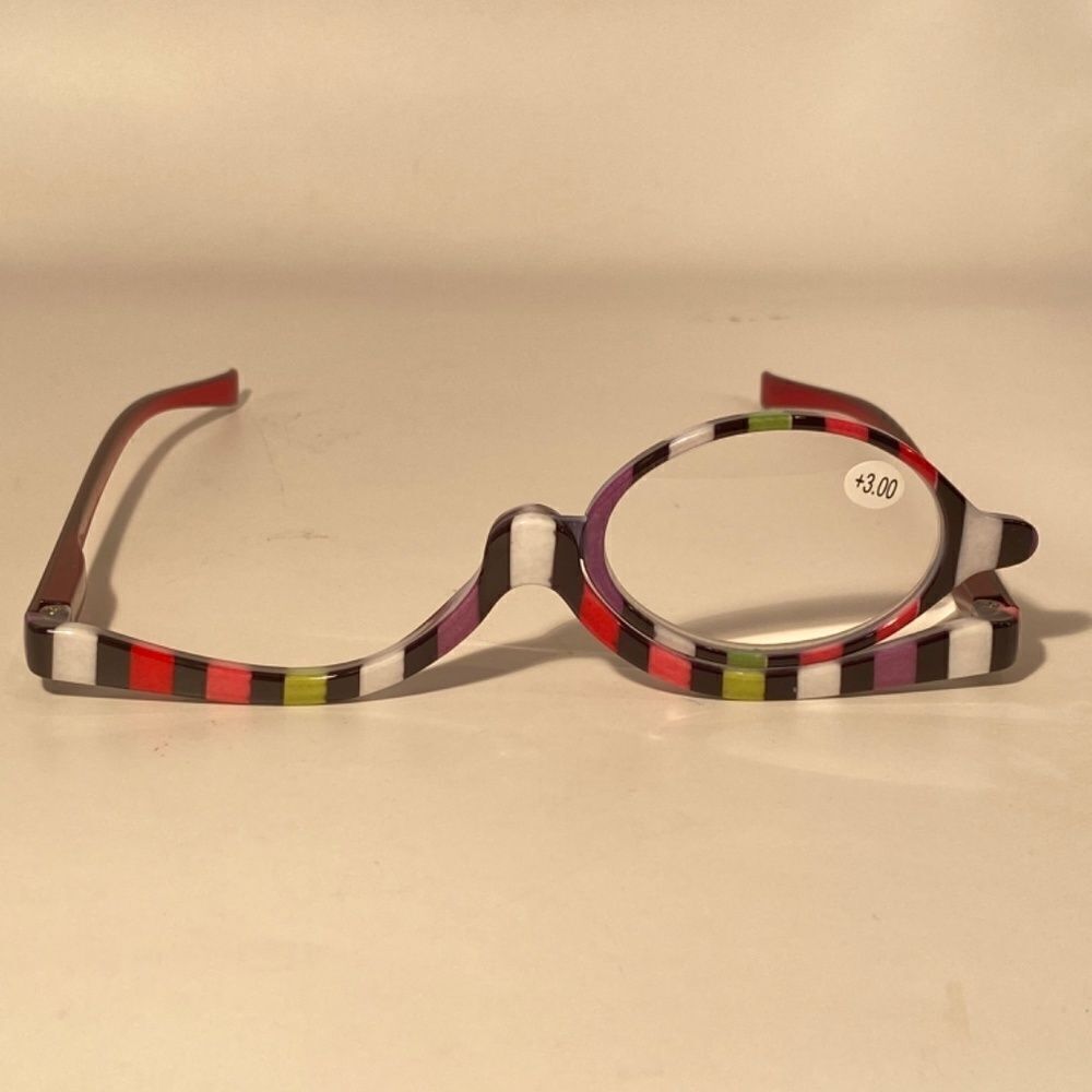 0994 Makeup Cosmetic 3.00 Flip Magnifying Glasses For Precision Application N… - Picture 2 of 5